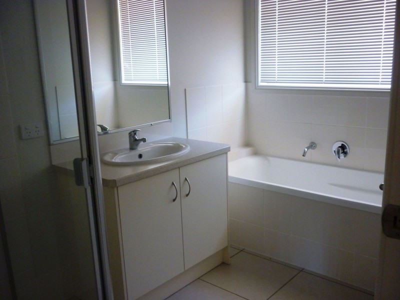 21 Sheridan St, Chinchilla QLD 4413