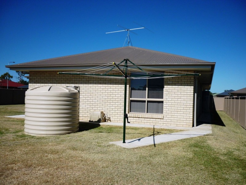 21 Sheridan St, Chinchilla QLD 4413