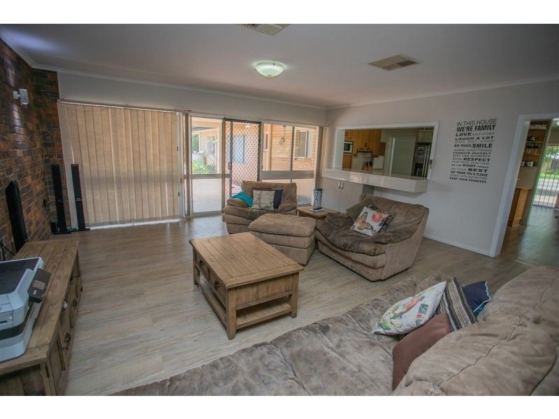 15 Wheeler Street, Chinchilla QLD 4413