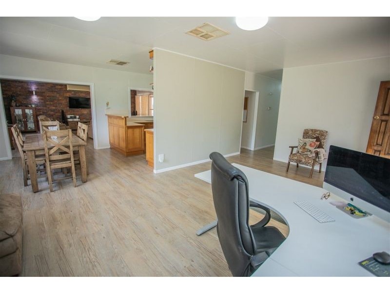 15 Wheeler Street, Chinchilla QLD 4413