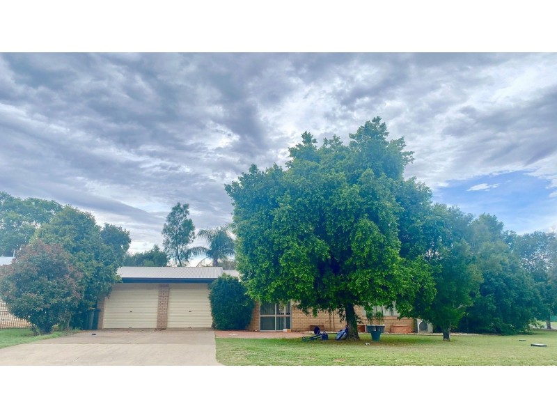 15 Wheeler Street, Chinchilla QLD 4413