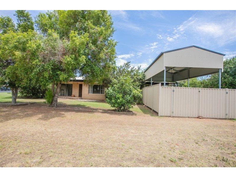 15 Wheeler Street, Chinchilla QLD 4413