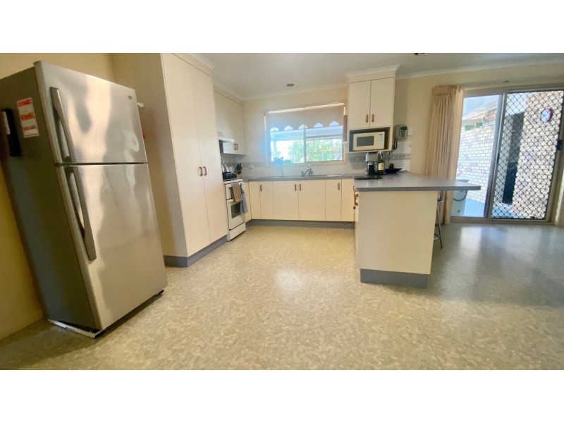 32 Fraser Street, Chinchilla QLD 4413