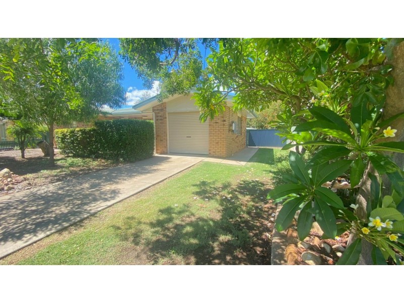 32 Fraser Street, Chinchilla QLD 4413