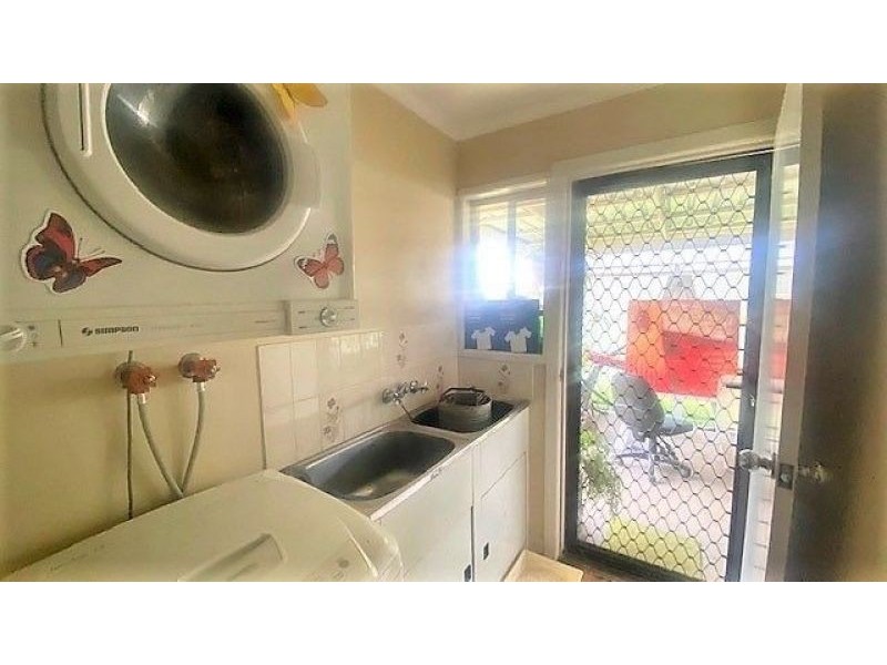 9 Stevenson Street, Chinchilla QLD 4413