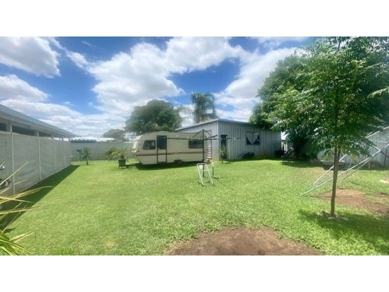 9 Stevenson Street, Chinchilla QLD 4413