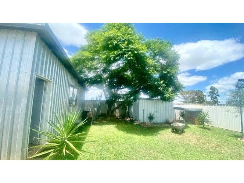 9 Stevenson Street, Chinchilla QLD 4413