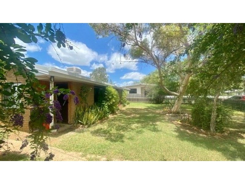 9 Stevenson Street, Chinchilla QLD 4413