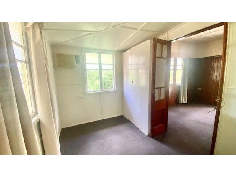 12 Helena Street, Chinchilla QLD 4413