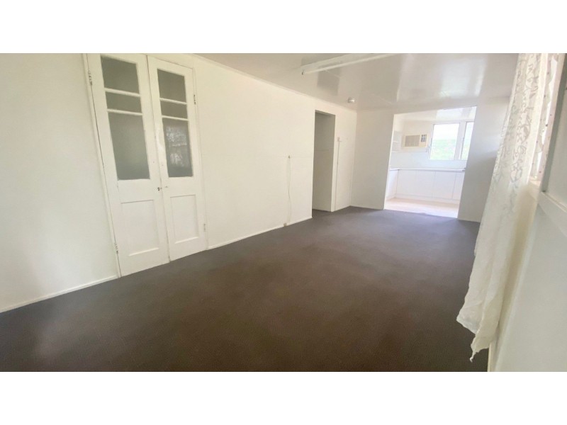 12 Helena Street, Chinchilla QLD 4413