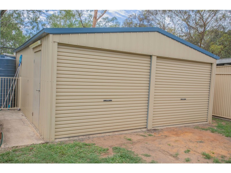 35 Davis Street, Chinchilla QLD 4413