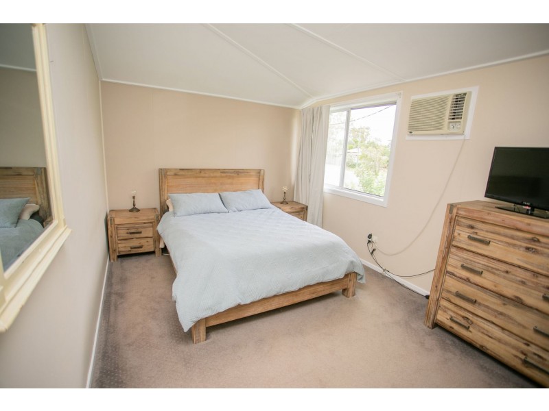 35 Davis Street, Chinchilla QLD 4413