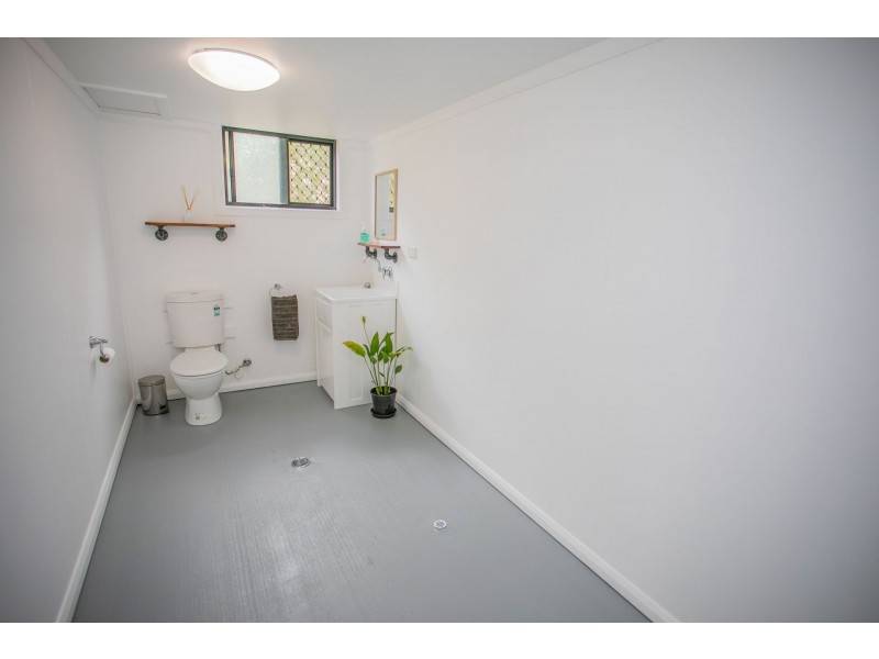 35 Davis Street, Chinchilla QLD 4413