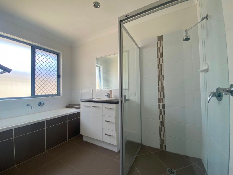 44 Ellem Drive, Chinchilla QLD 4413