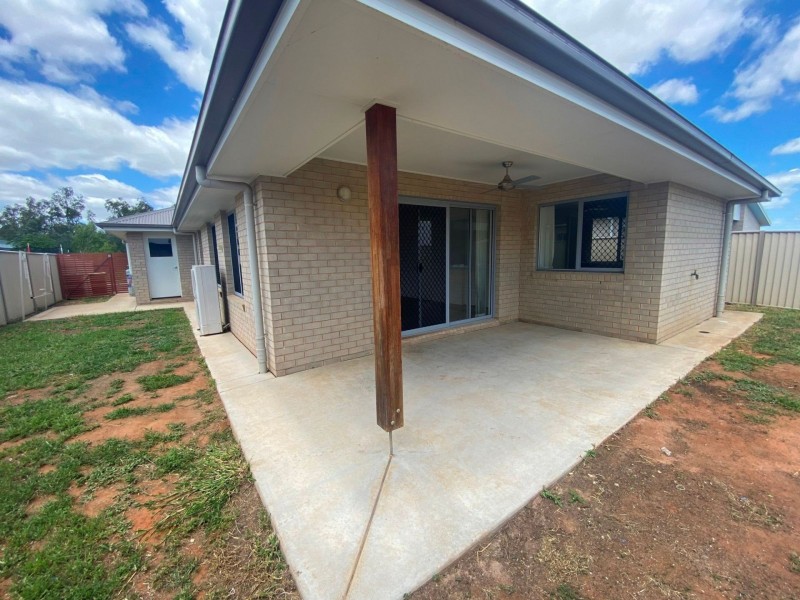 44 Ellem Drive, Chinchilla QLD 4413