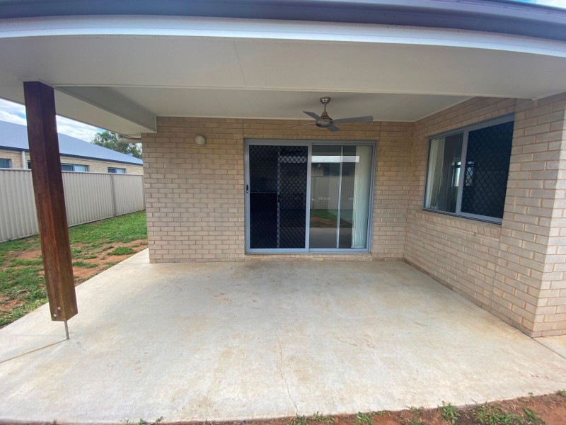 44 Ellem Drive, Chinchilla QLD 4413