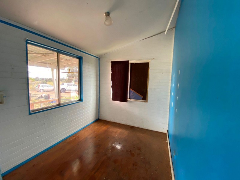 48 Payne St, Tara QLD 4421