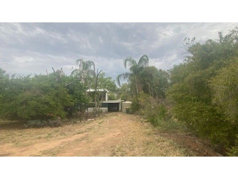 2 Bell Street, Chinchilla QLD 4413