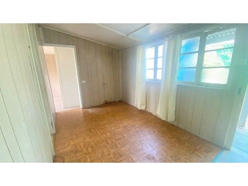 2 Bell Street, Chinchilla QLD 4413