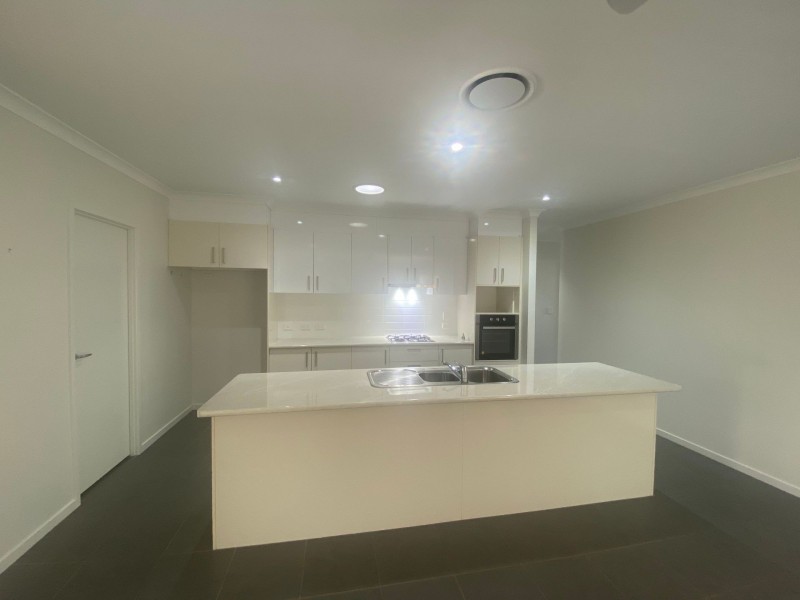 5 Freeman Close, Chinchilla QLD 4413