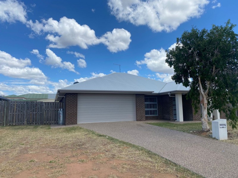 5 Freeman Close, Chinchilla QLD 4413