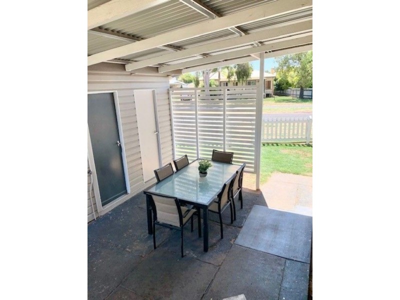 1 Evans Street, Chinchilla QLD 4413