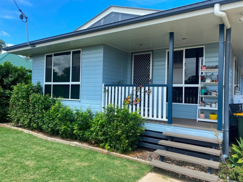 80 Boyd St, Chinchilla QLD 4413