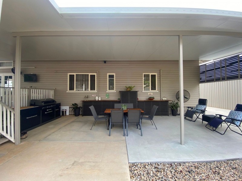 64 Hypatia Street, Chinchilla QLD 4413