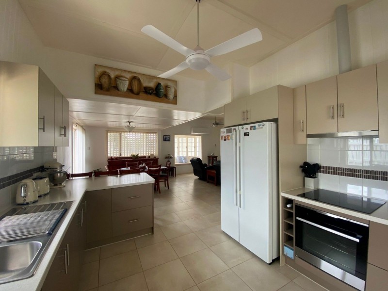 64 Hypatia Street, Chinchilla QLD 4413