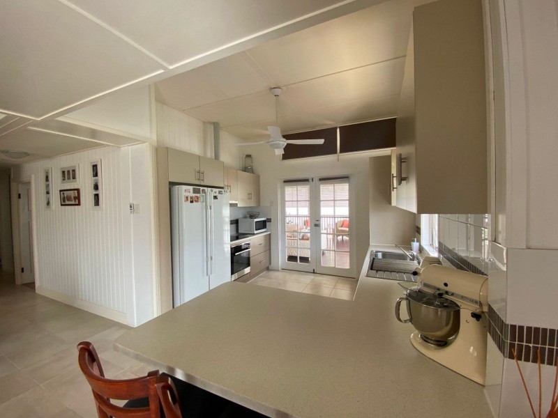 64 Hypatia Street, Chinchilla QLD 4413