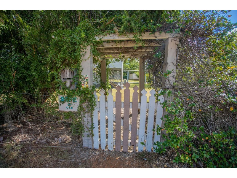 45 King Street, Chinchilla QLD 4413