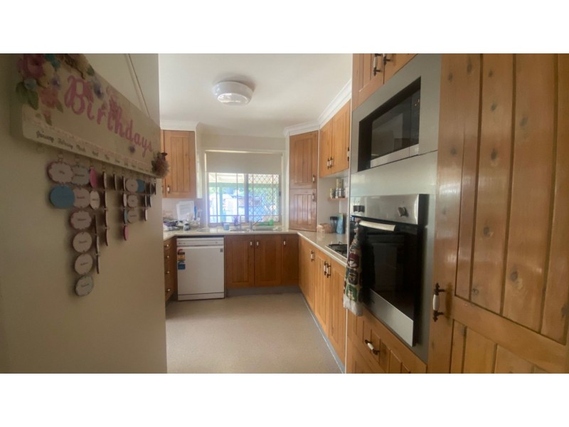 63 Kurtz Street, Chinchilla QLD 4413