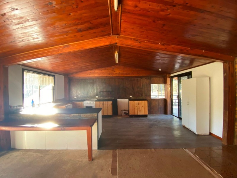 261 Kookaburra Drive, Tara QLD 4421