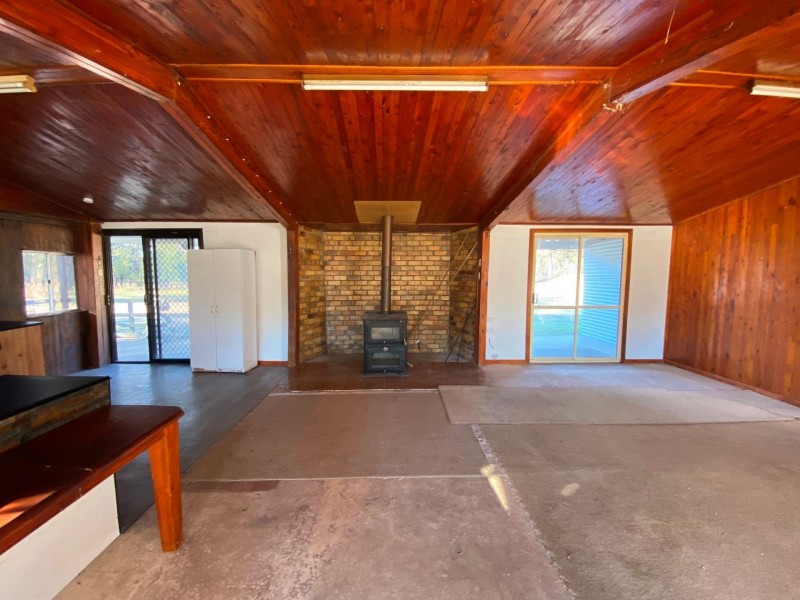 261 Kookaburra Drive, Tara QLD 4421