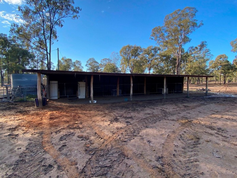 250 Kookaburra Drive, Tara QLD 4421