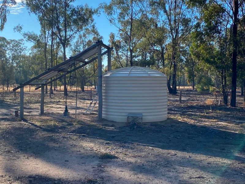 250 Kookaburra Drive, Tara QLD 4421