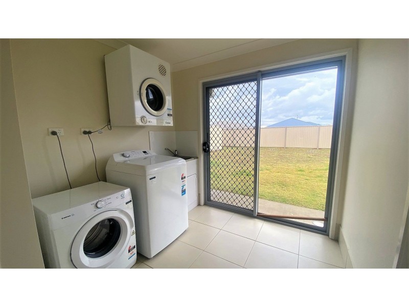 26 Gleeson Street, Chinchilla QLD 4413