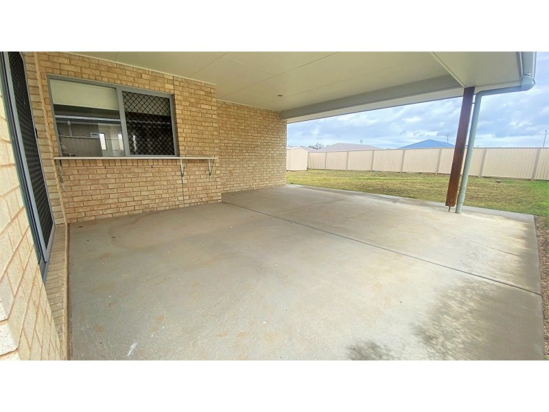 26 Gleeson Street, Chinchilla QLD 4413