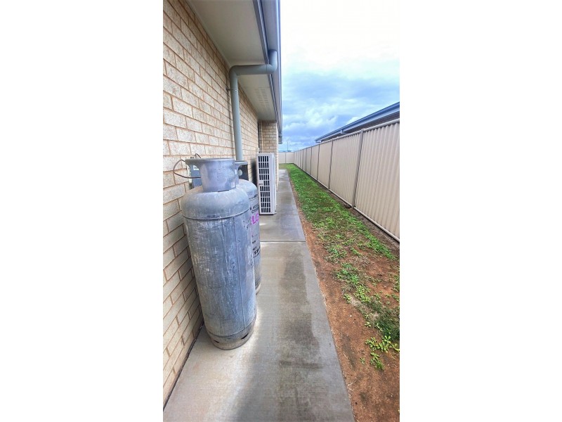 26 Gleeson Street, Chinchilla QLD 4413