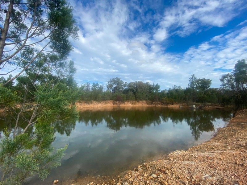 202 West Valley Road, Tara QLD 4421