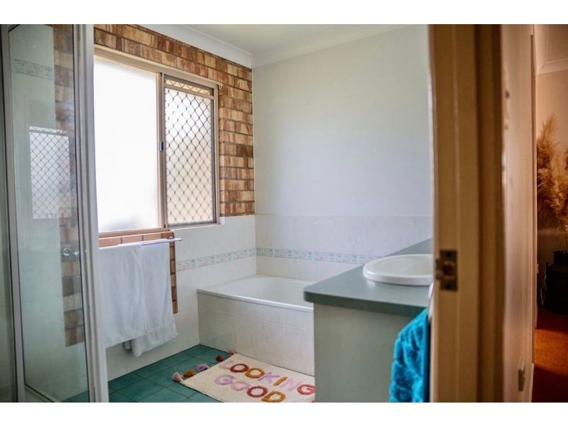 6 Beasley Street, Chinchilla QLD 4413