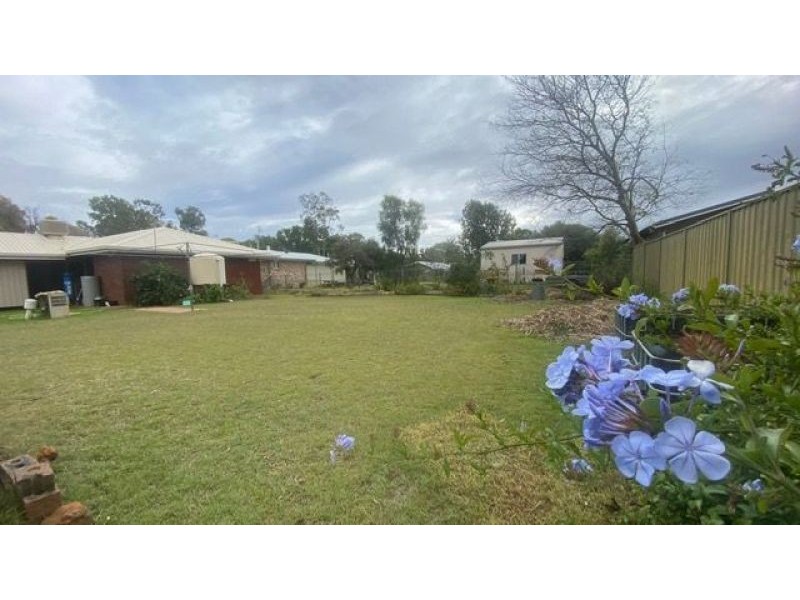 43 Mackie Street, Chinchilla QLD 4413
