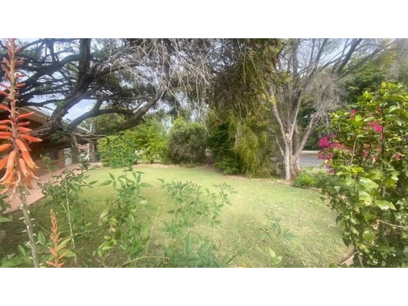 43 Mackie Street, Chinchilla QLD 4413