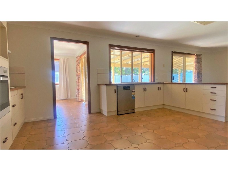 35A Atkins Street, Chinchilla QLD 4413