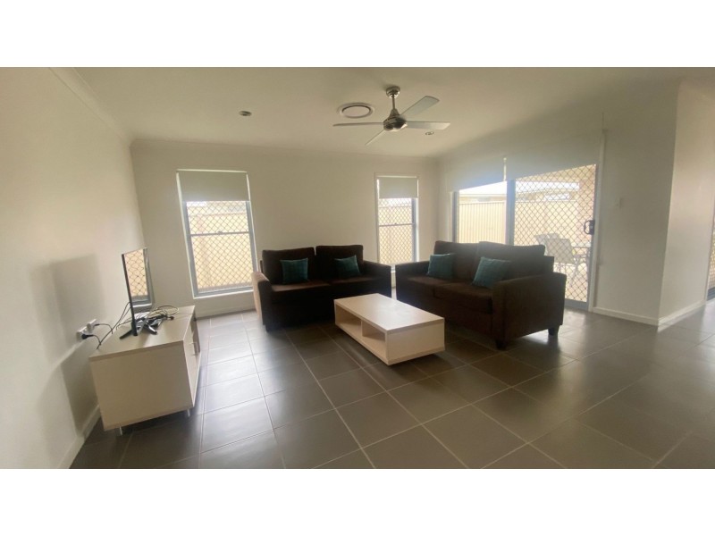 17 Gleeson Street, Chinchilla QLD 4413