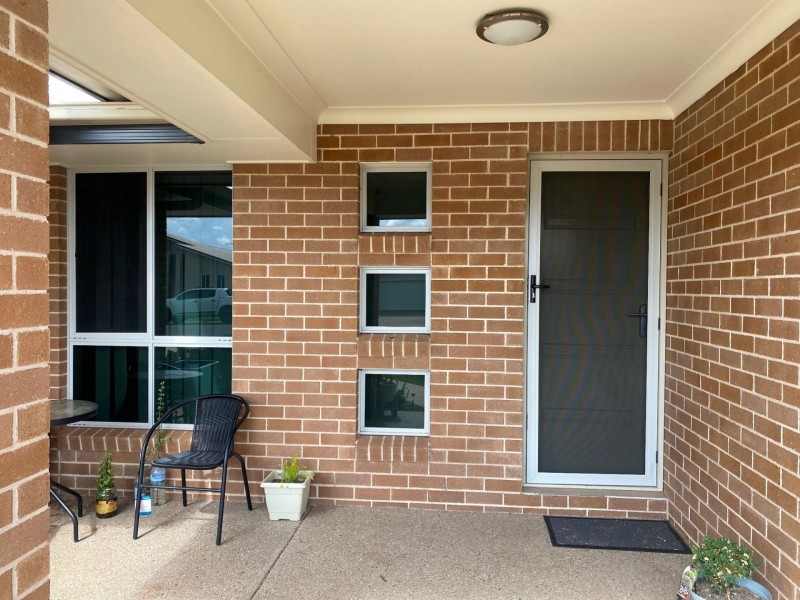 28 Cameron St, Chinchilla QLD 4413