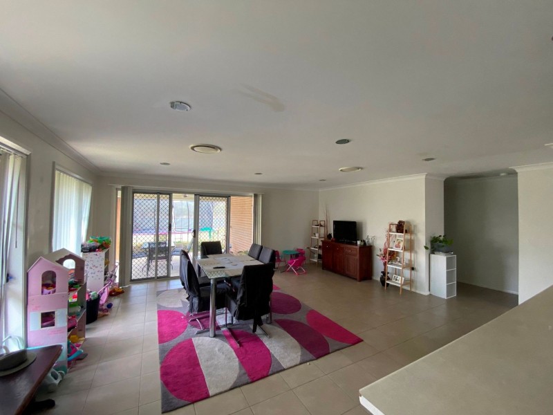 28 Cameron St, Chinchilla QLD 4413