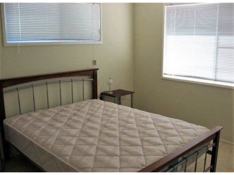 1, 2, 3 & 4/13 Wood Street, Chinchilla QLD 4413