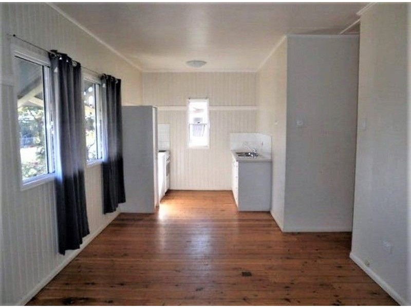 1, 2, 3 & 4/13 Wood Street, Chinchilla QLD 4413