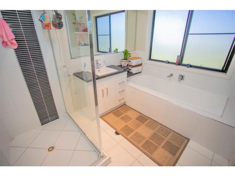 143 Ainsworth Street, Chinchilla QLD 4413